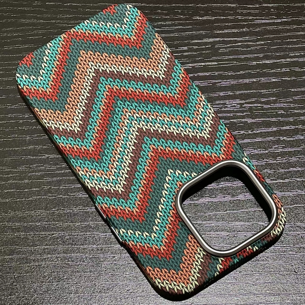 DIY phone case - Picture 3 of 5